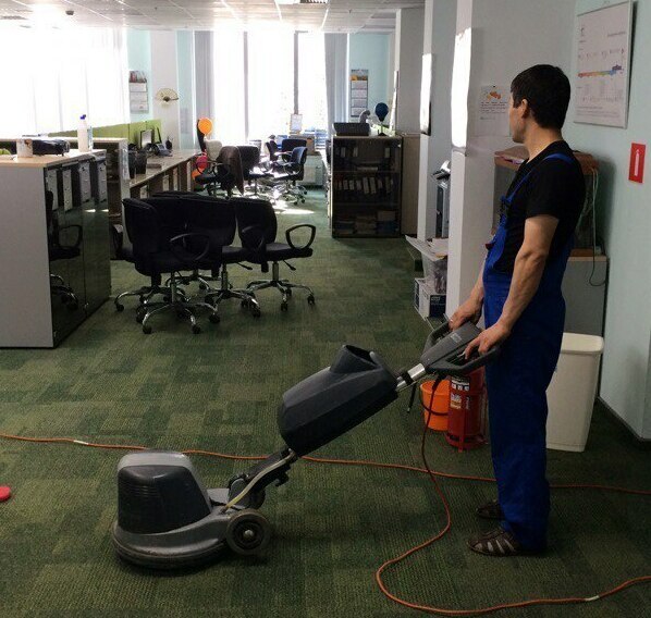 Химчистка синтетического ковролина в офисе Химчистка синтетического ковролина в офисе
